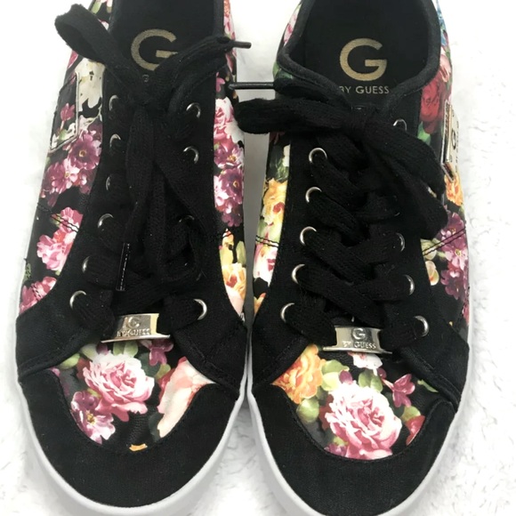 guess floral shoes